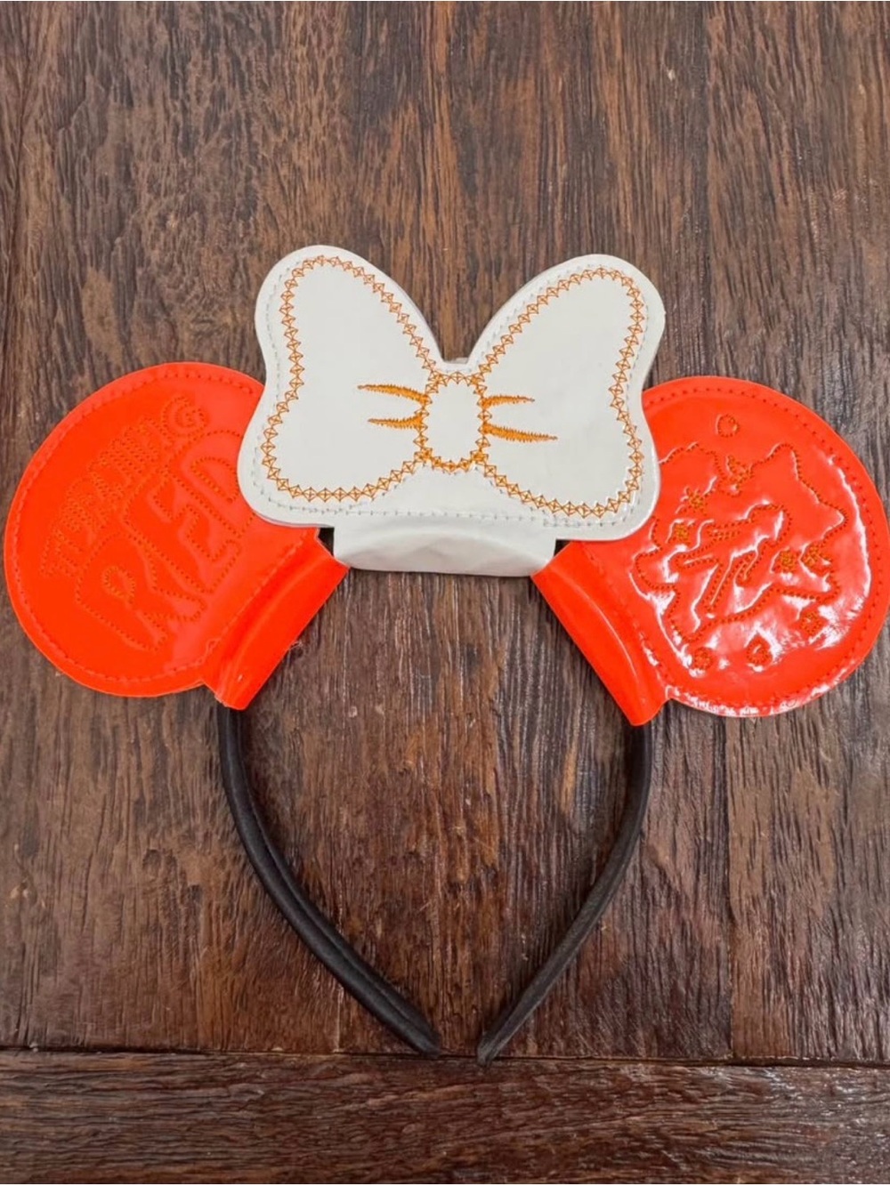 Turning Red Mouse Ears